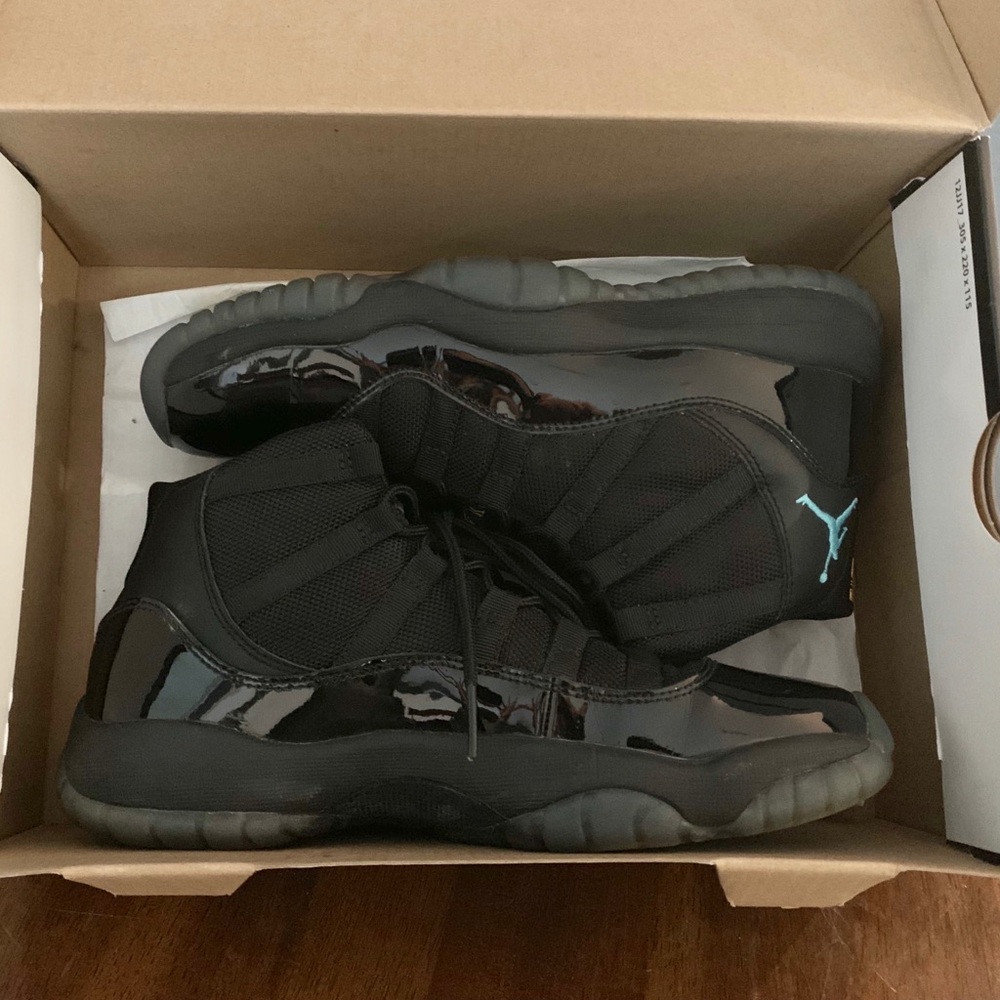 Air Jordan 11 Retro Gamma Blue